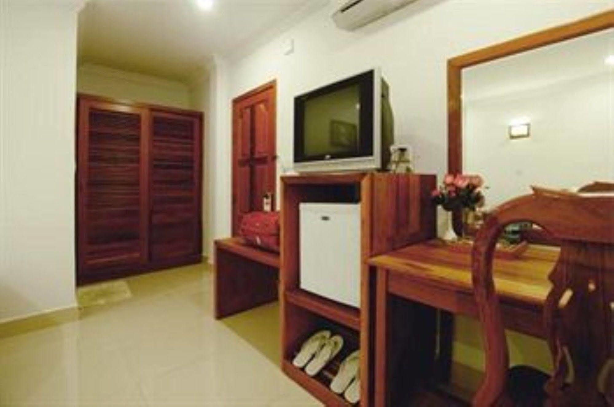 Wei Si Deng Hotel & Restaurant 金边 外观 照片