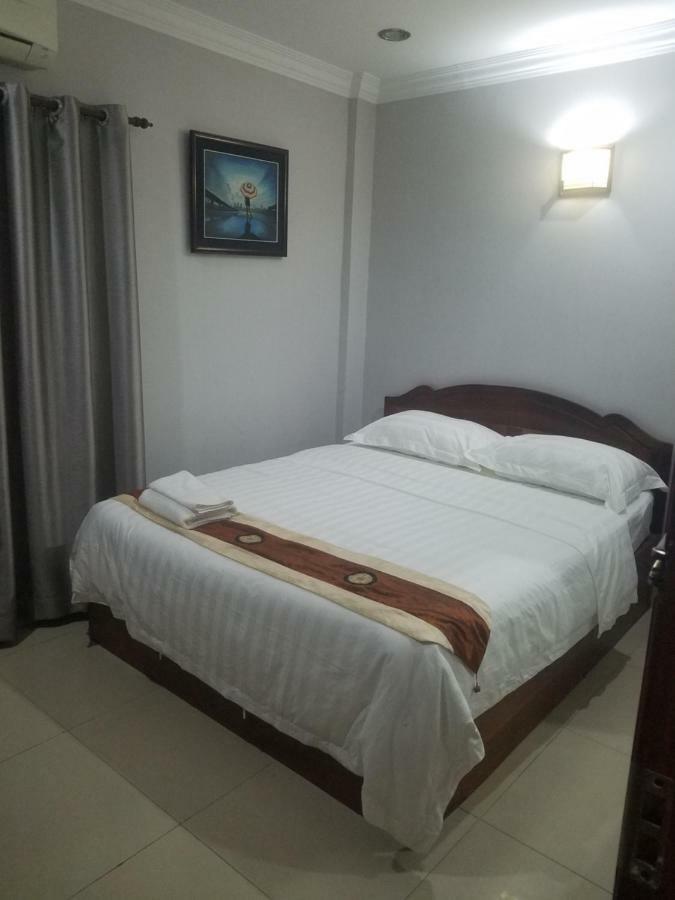 Wei Si Deng Hotel & Restaurant 金边 外观 照片