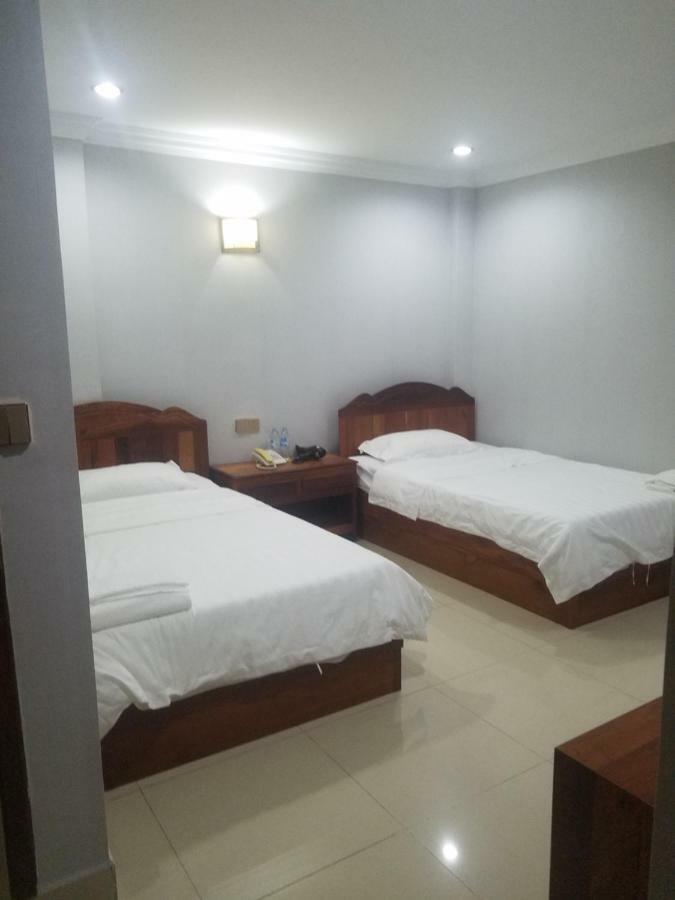 Wei Si Deng Hotel & Restaurant 金边 外观 照片